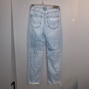 American eagle highest rise 90s boyfriend light wash
